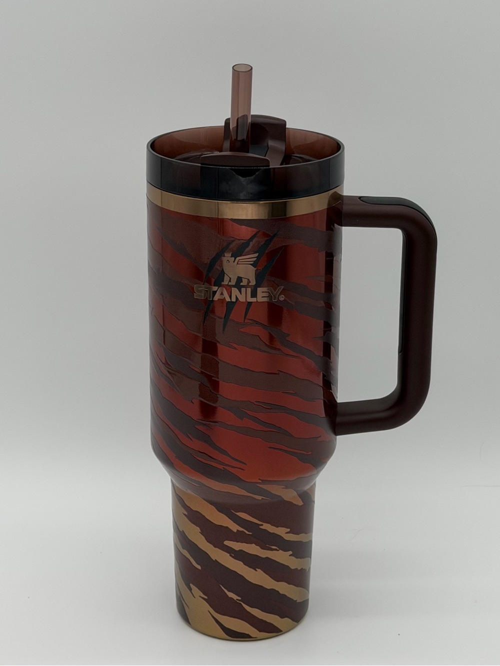 Stanley x TYLA TYGER Flowstate Quencher 40oz Tumbler